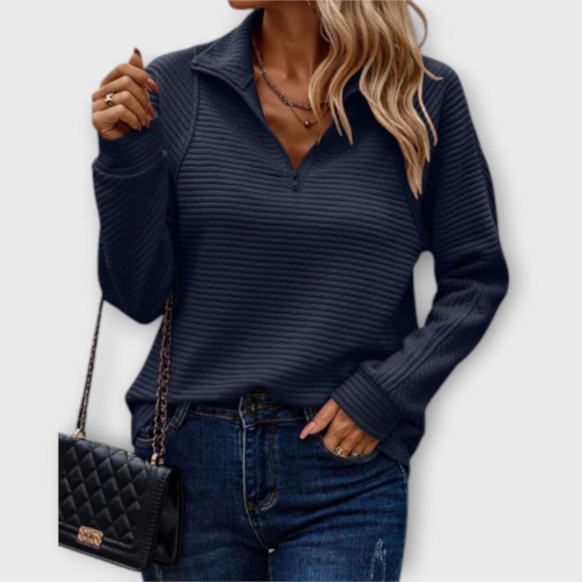 Lenka | Elegantní svetr s polo zipem